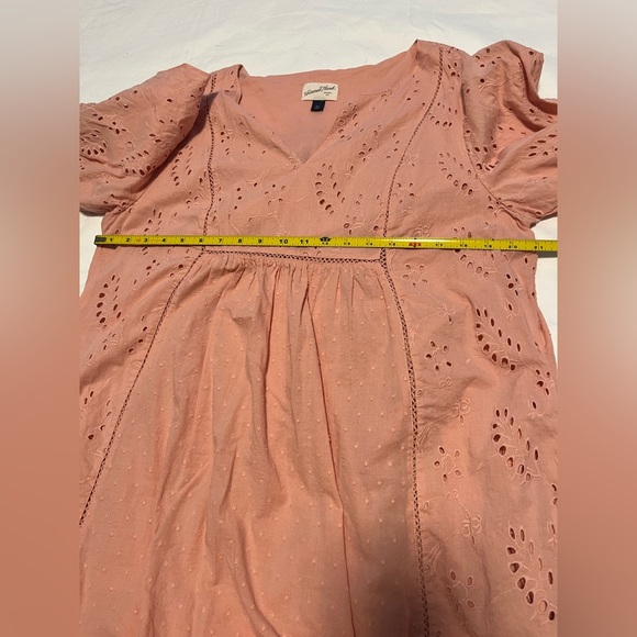 Universal Thread Plus Women’s Peach Baloon Elbow Sleeve Eyelet  Dress Size XXL - Picture 11 of 14